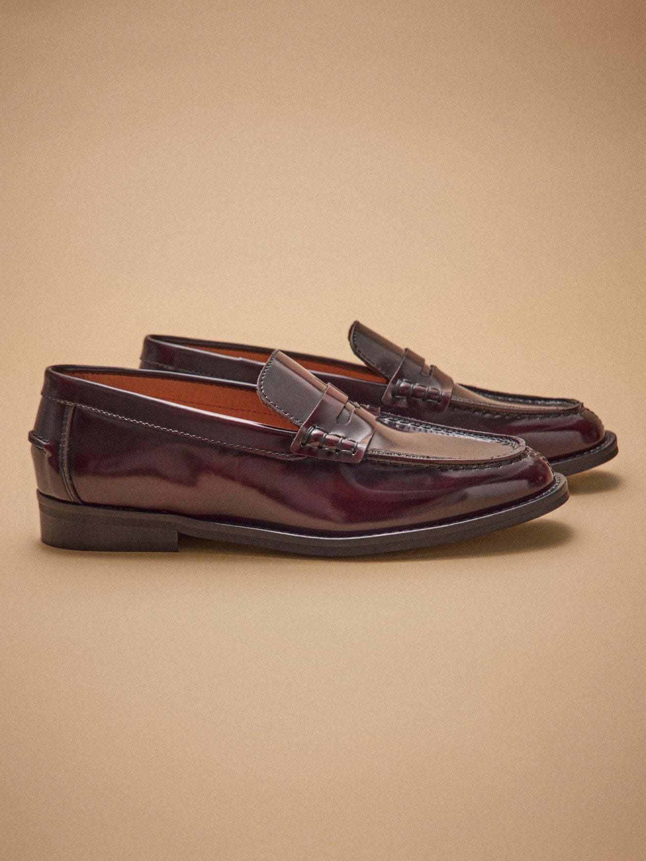 Mocassins cuir vernis femme - Image 2