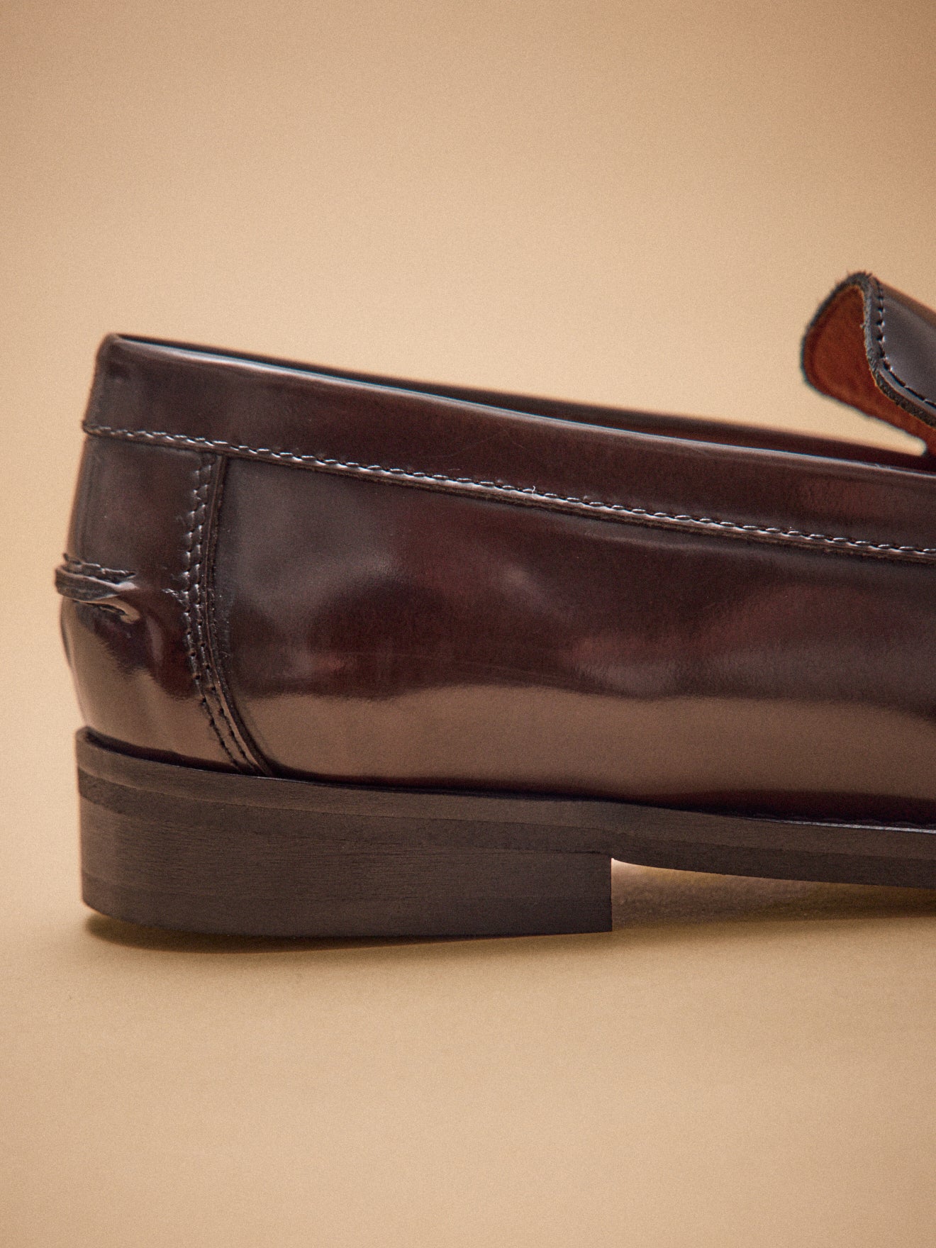 Mocassins frange et pompons cuir femme - Image 3