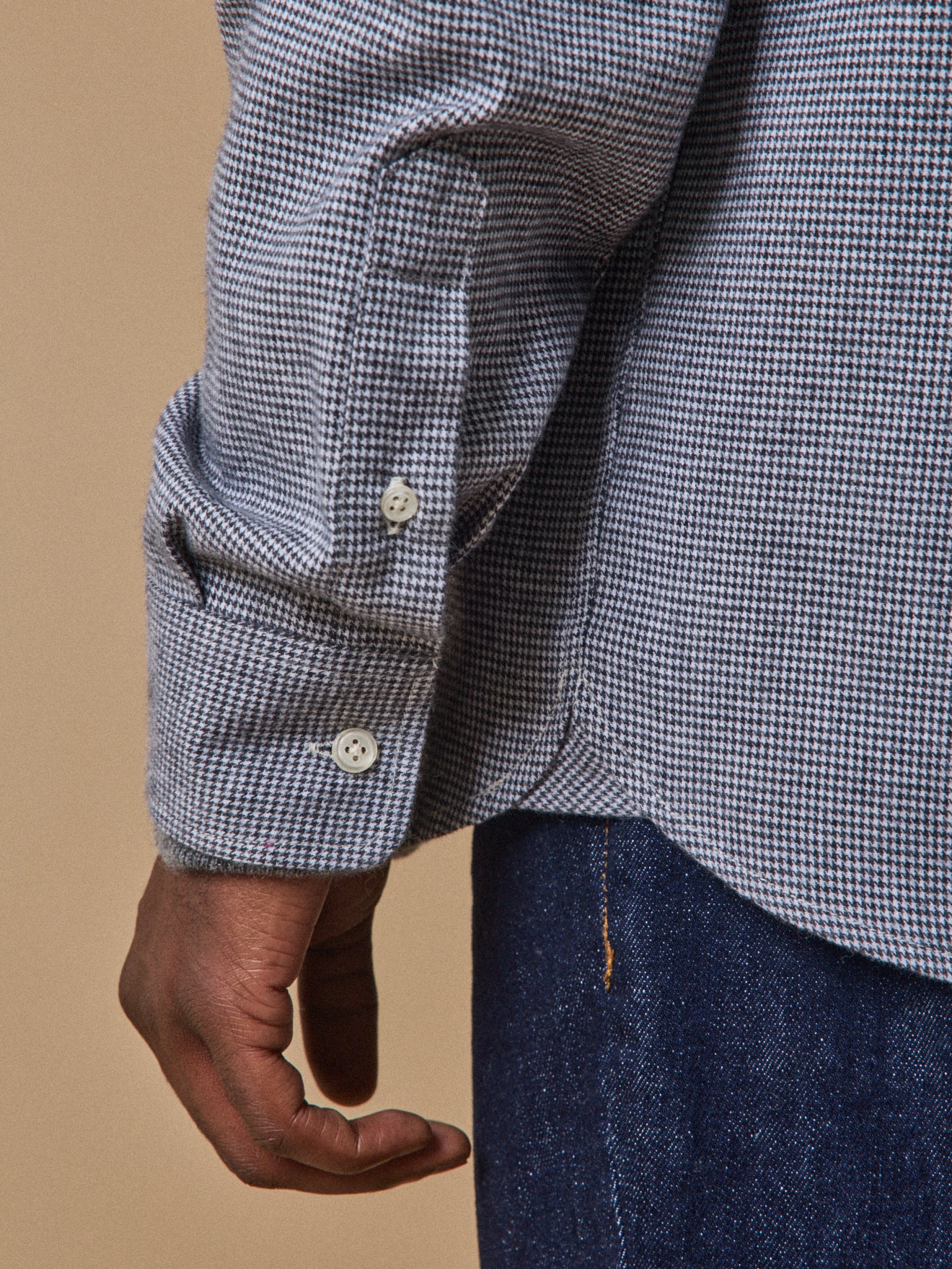 Chemise flanelle pied-de-puce homme coupe contemporaine - Image 4