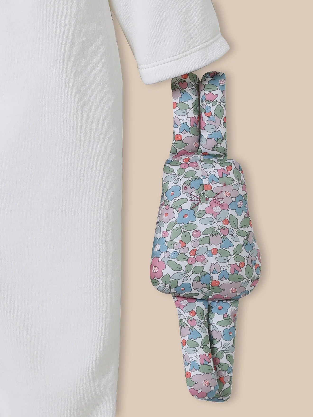 Dors-bien en velours et tissu Liberty + doudou - Image 4