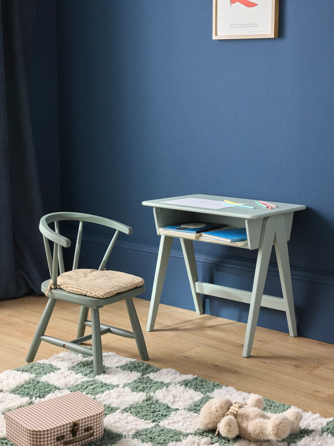 Bureau maternelle en bois - Image 5