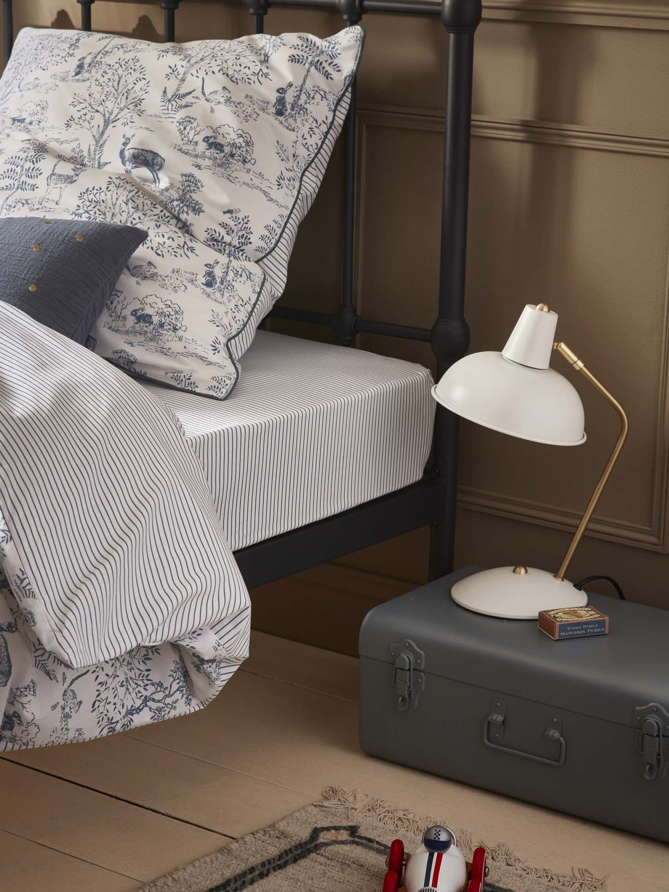 Drap-housse rayé "Esprit petit Jouy" - Image 2