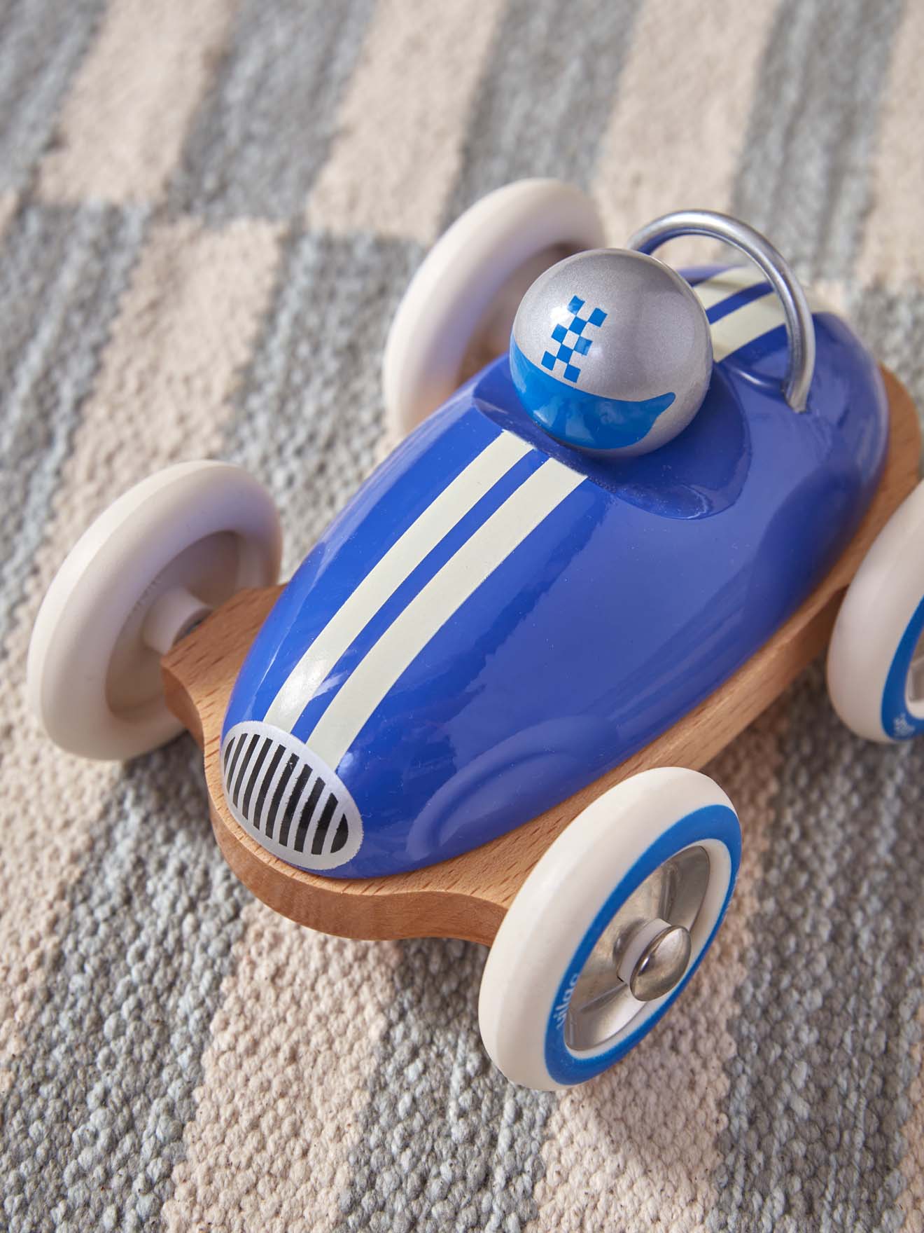 Voiture de course en bois - Collection Vilac - Image 3