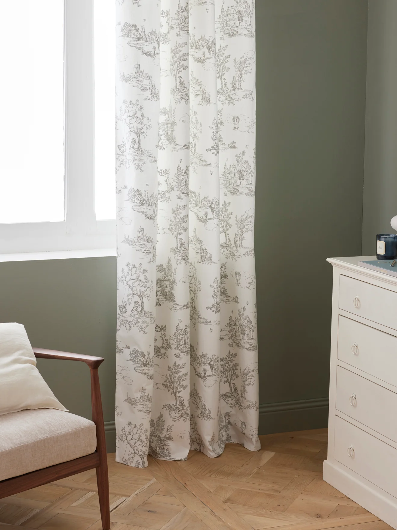 Rideau à oeillets esprit toile de Jouy