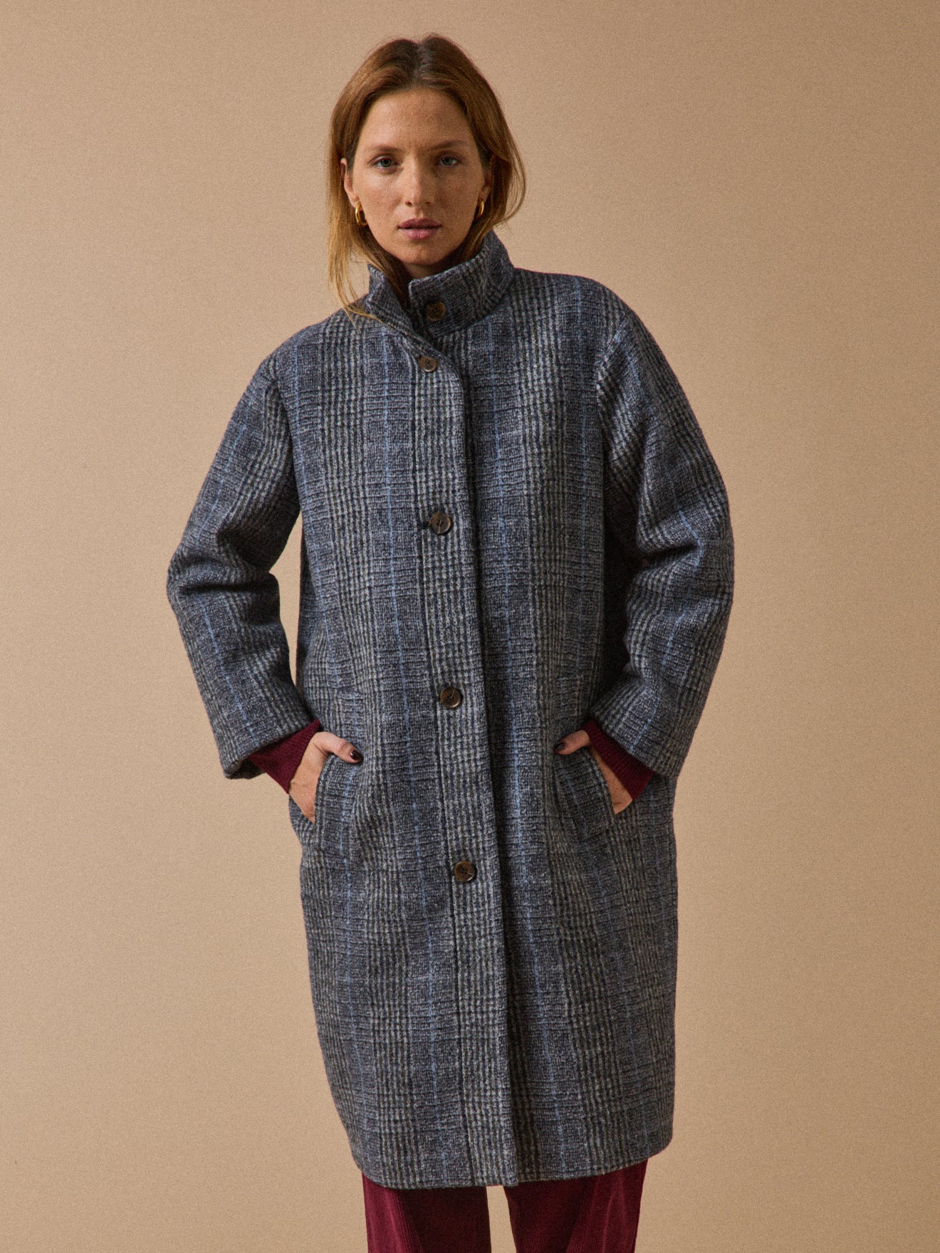 Manteau col montant drap de laine carreaux femme - Image 6