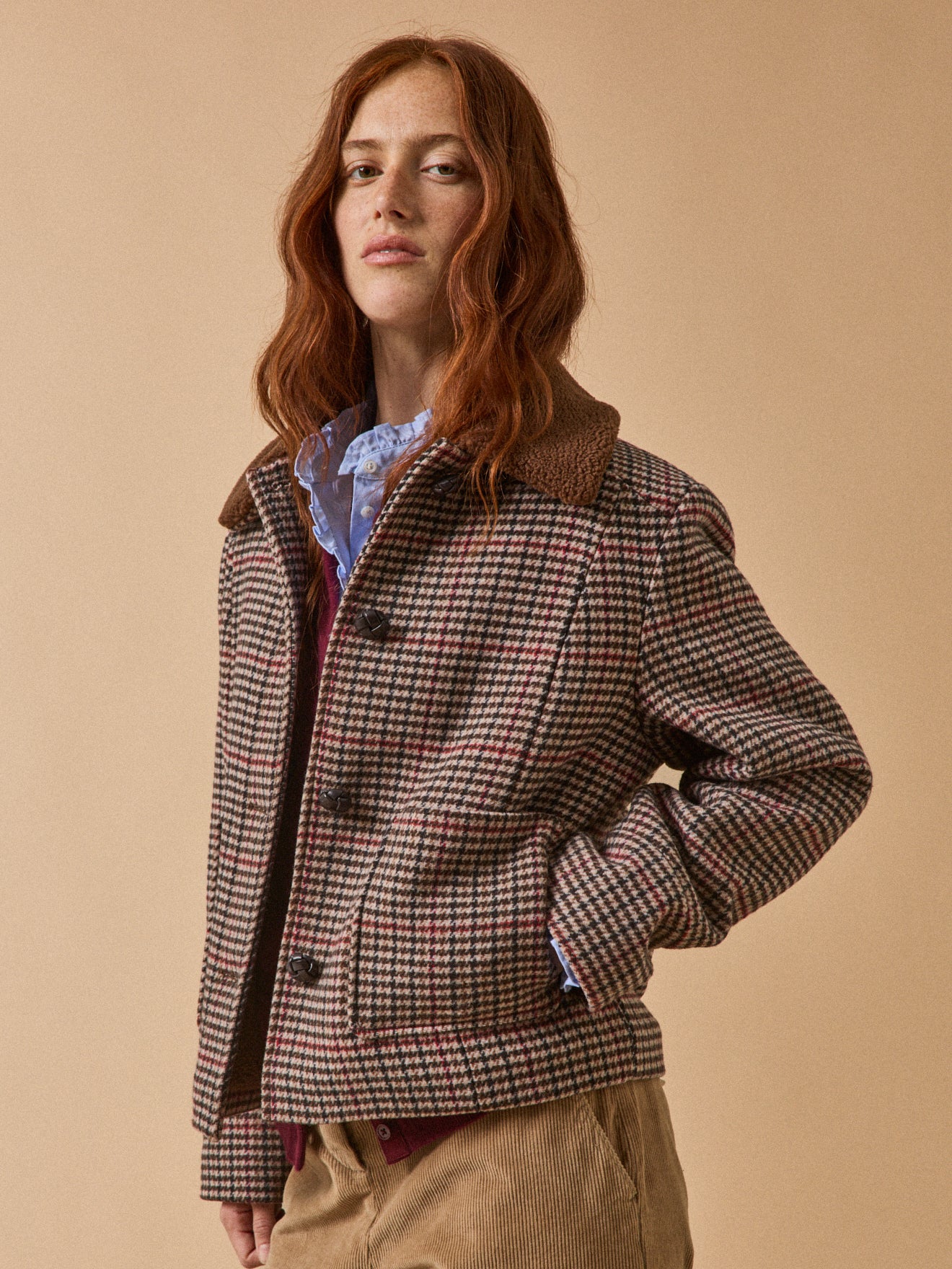 Manteau court lainage carreaux fourré femme - Image 6