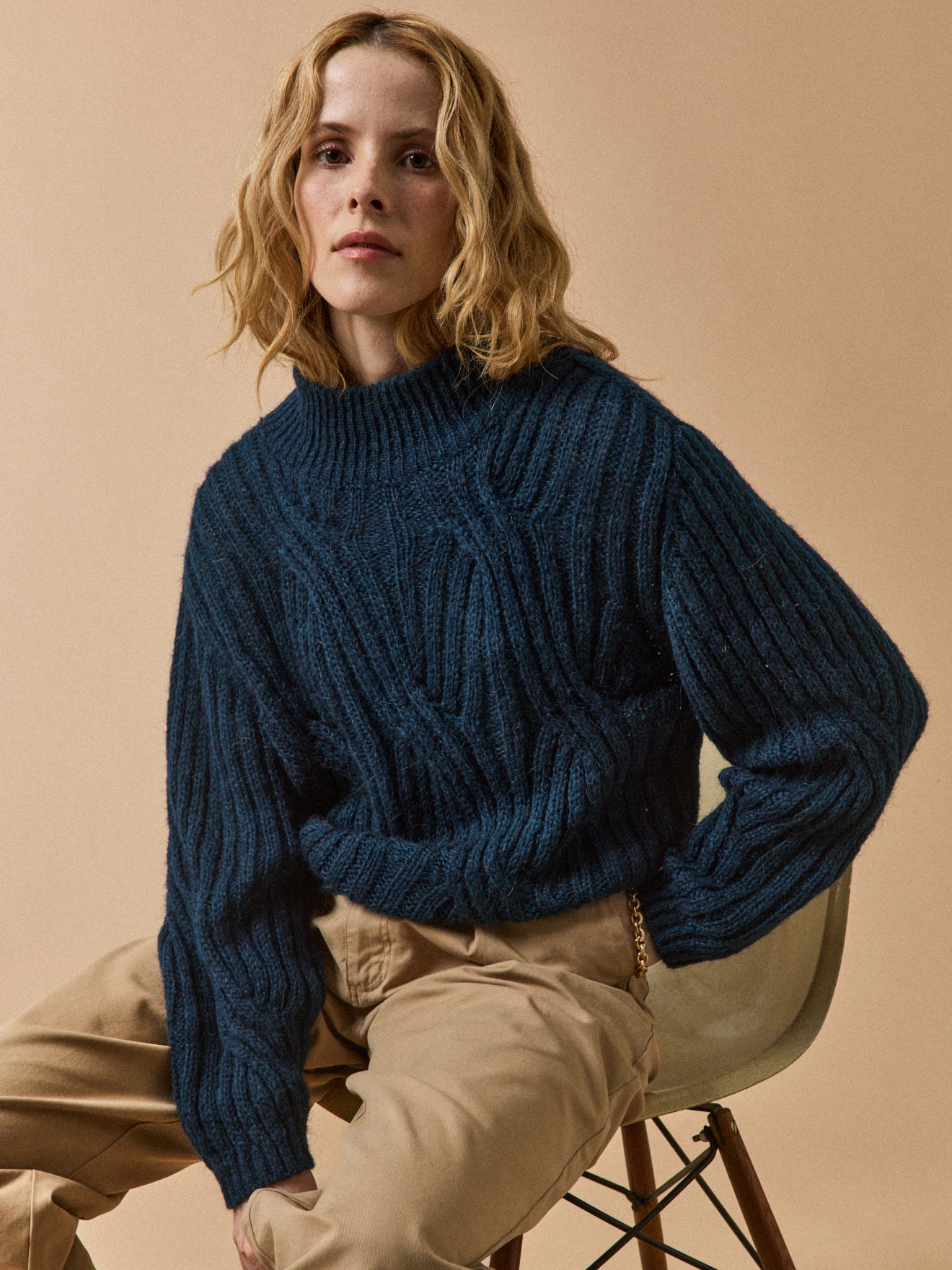 Pull torsades col montant femme - Image 4