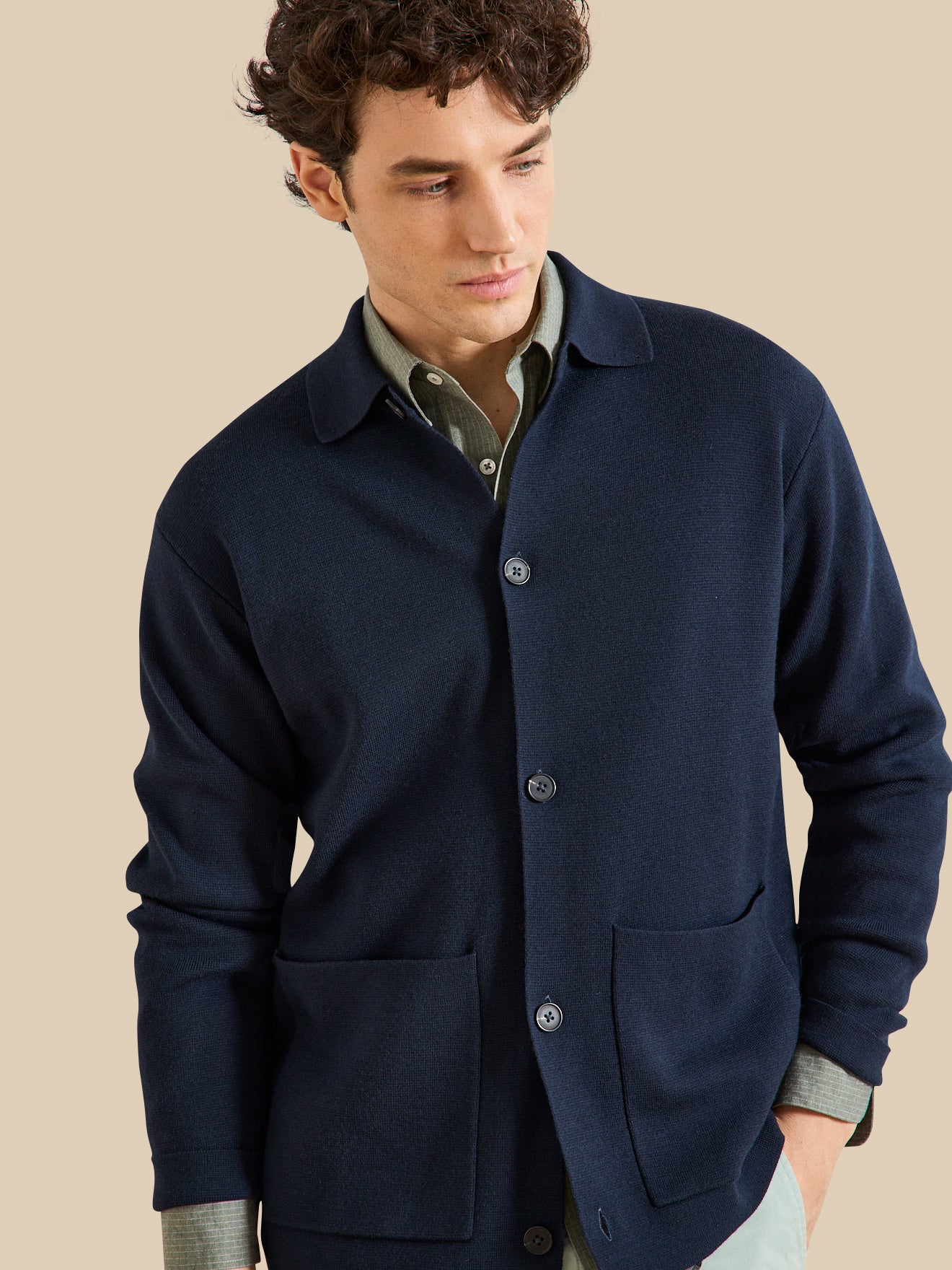 Cardigan homme avec laine et fibres recyclées - Image 5