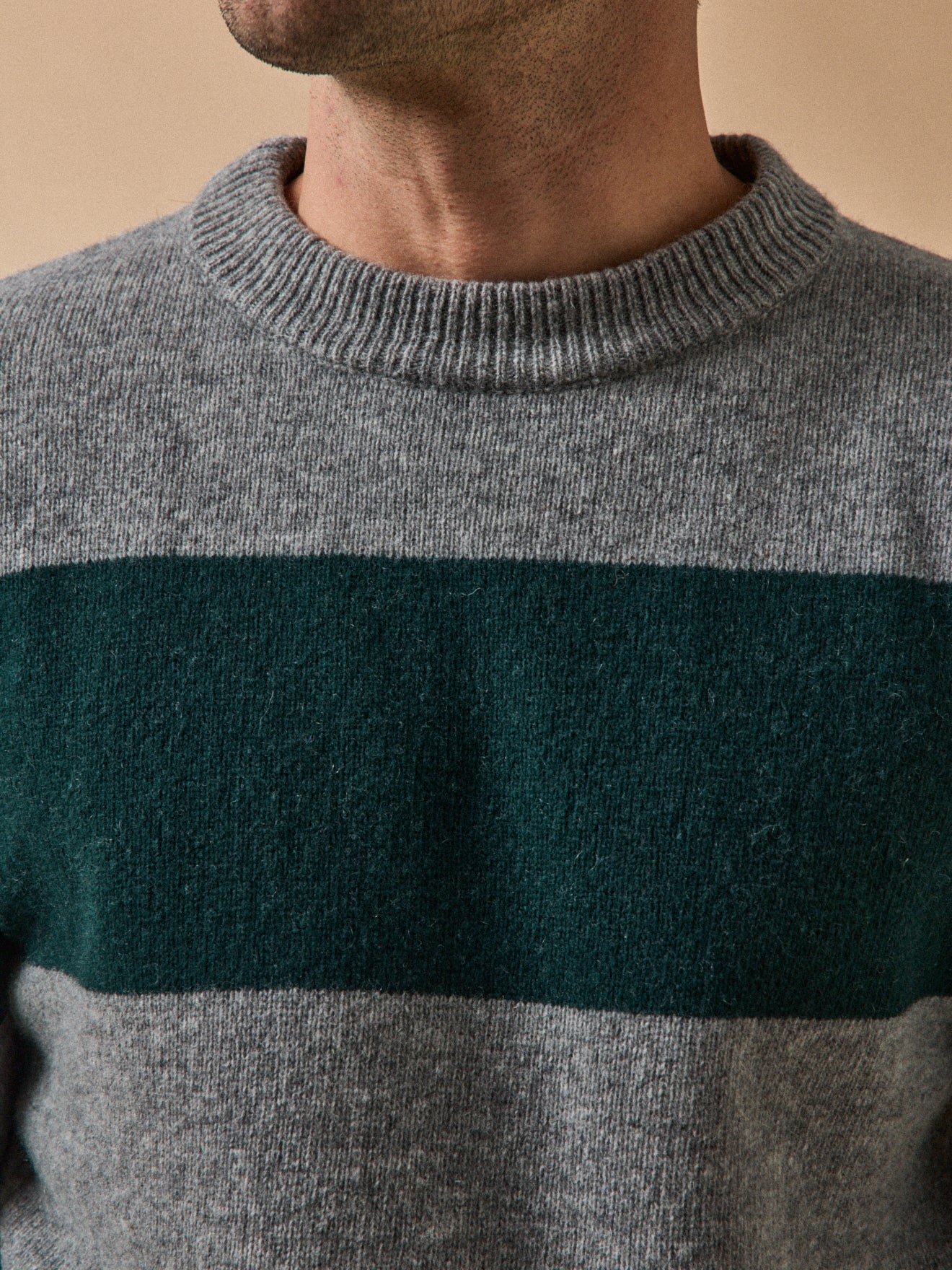 Pull rayé en laine majoritaire homme - Image 4