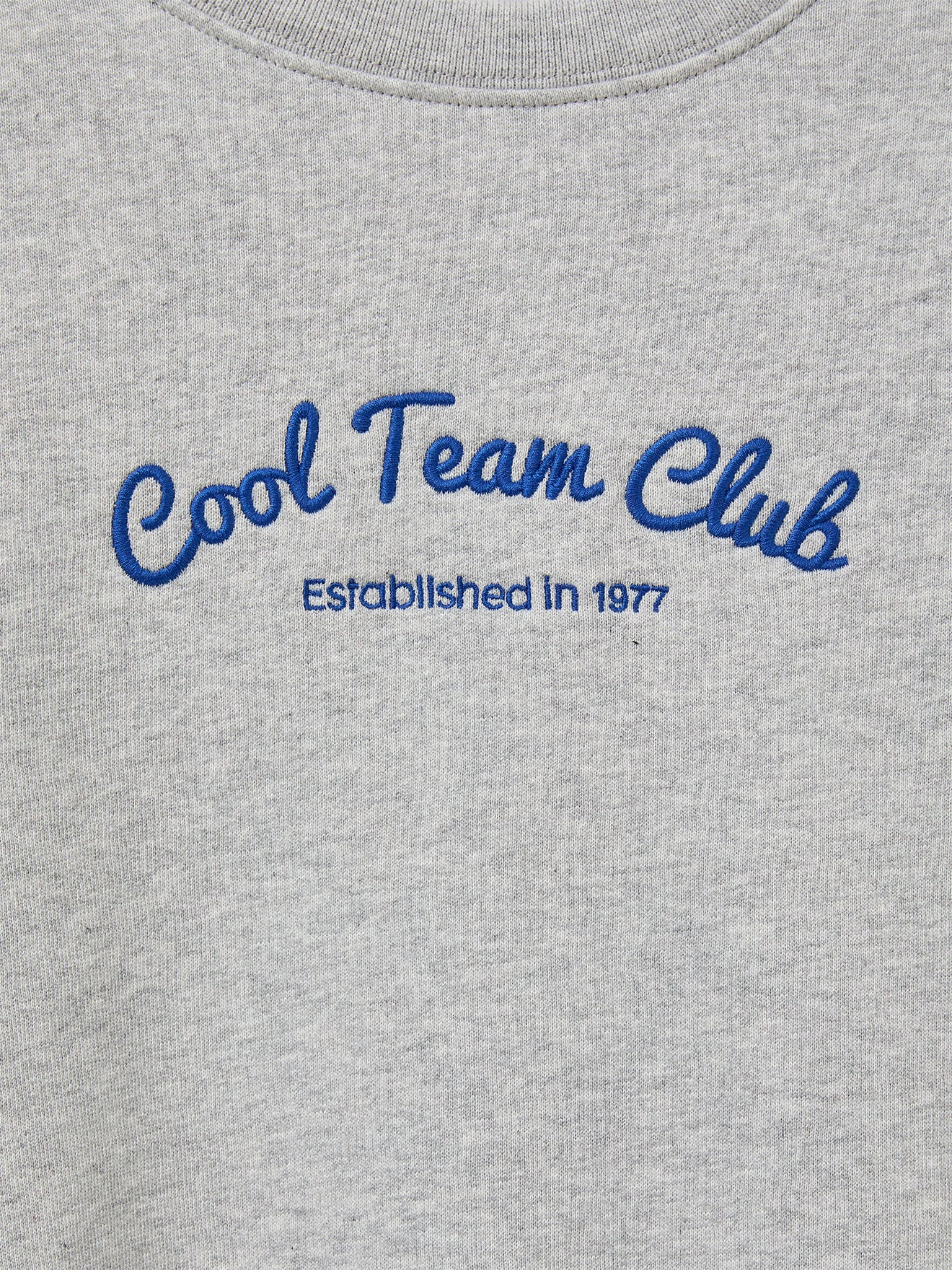 Sweat brodé Fille - Collection Junior - Image 6