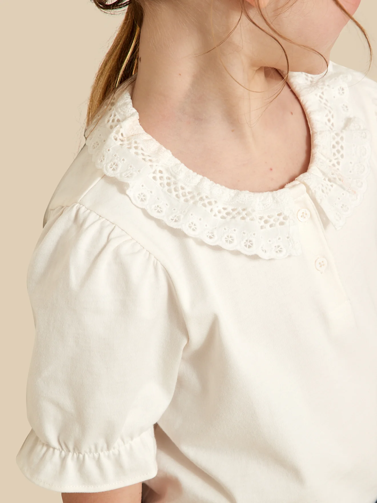 T-shirt Fille col dentelle - Coton Biologique - Image 2